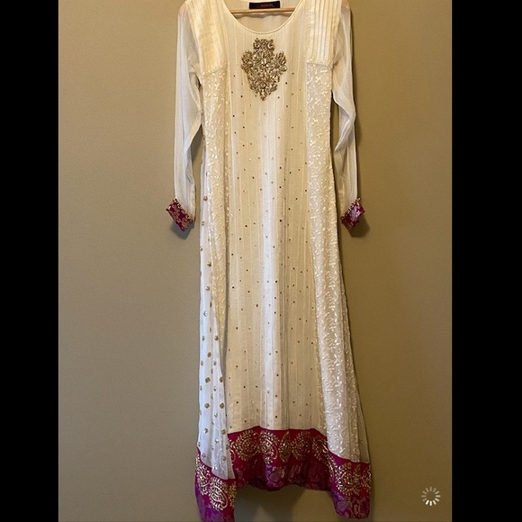 Dresses & Skirts - Pakistani/Indian 3 piece suit